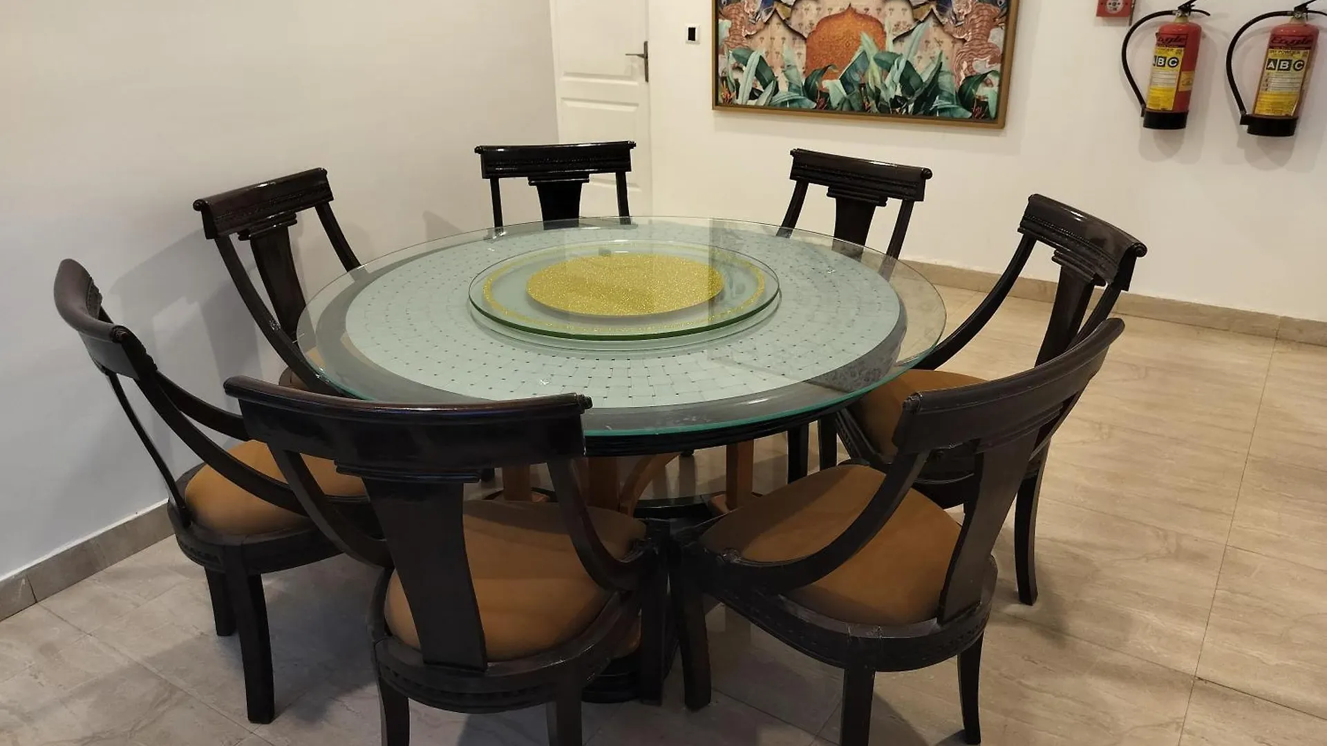 Farmhouse Inn Nh8 - Near Igi Airport Delhi 0*, New Delhi India